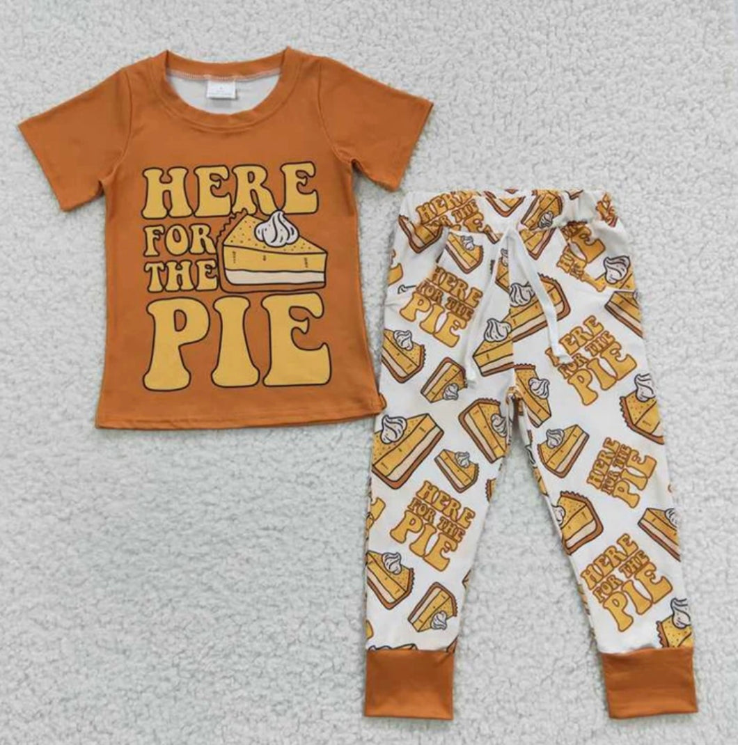 Here for the Pie Outfit